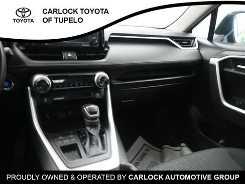 Used 2021 Toyota RAV4 XLE FWD image 23