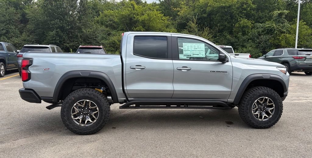 New 2026 Chevrolet Colorado ZR2 w/ Technology Package AWD/4WD image 6
