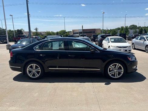 Used 2014 Volkswagen Passat TDI SEL Premium FWD image 3