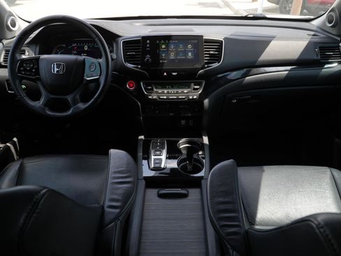 Used 2022 Honda Pilot Touring image 21