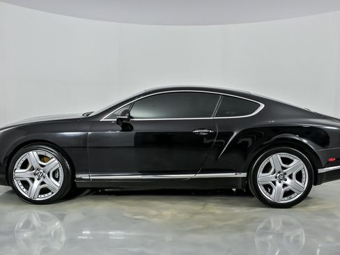 Used 2012 Bentley Continental GT image 8