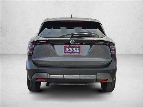 Used 2025 Nissan Kicks S AWD/4WD image 7