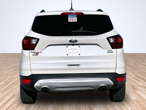 Used 2019 Ford Escape SEL FWD image 4