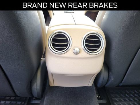 Used 2018 Mercedes-Benz C 300 Sedan w/ Multimedia Package image 8