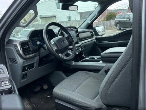 Used 2024 Ford F150 XLT w/ Mobile Office Package image 8