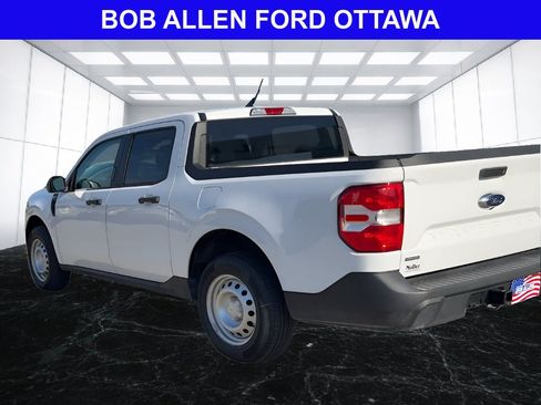 Used 2023 Ford Maverick XLT FWD image 3