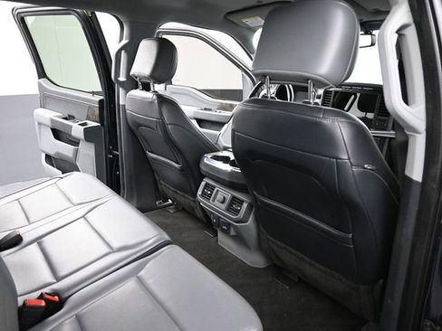 Used 2021 Ford F150 Lariat w/ FX4 Off-Road Package image 20