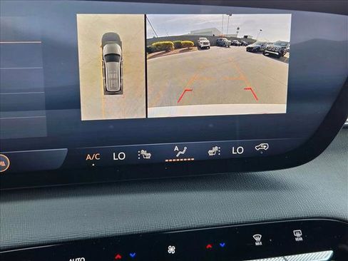 New 2026 Buick Enclave Preferred image 12