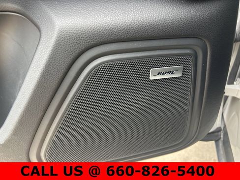 Used 2020 Porsche Macan image 12