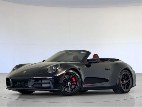 New 2026 Porsche 911 Carrera 4S image 1