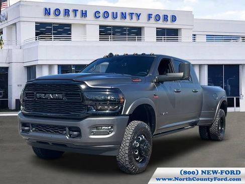 Used 2022 RAM 3500 Limited image 1