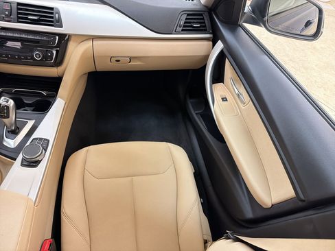 Used 2018 BMW 320i xDrive Sedan w/ Convenience Package AWD/4WD image 28