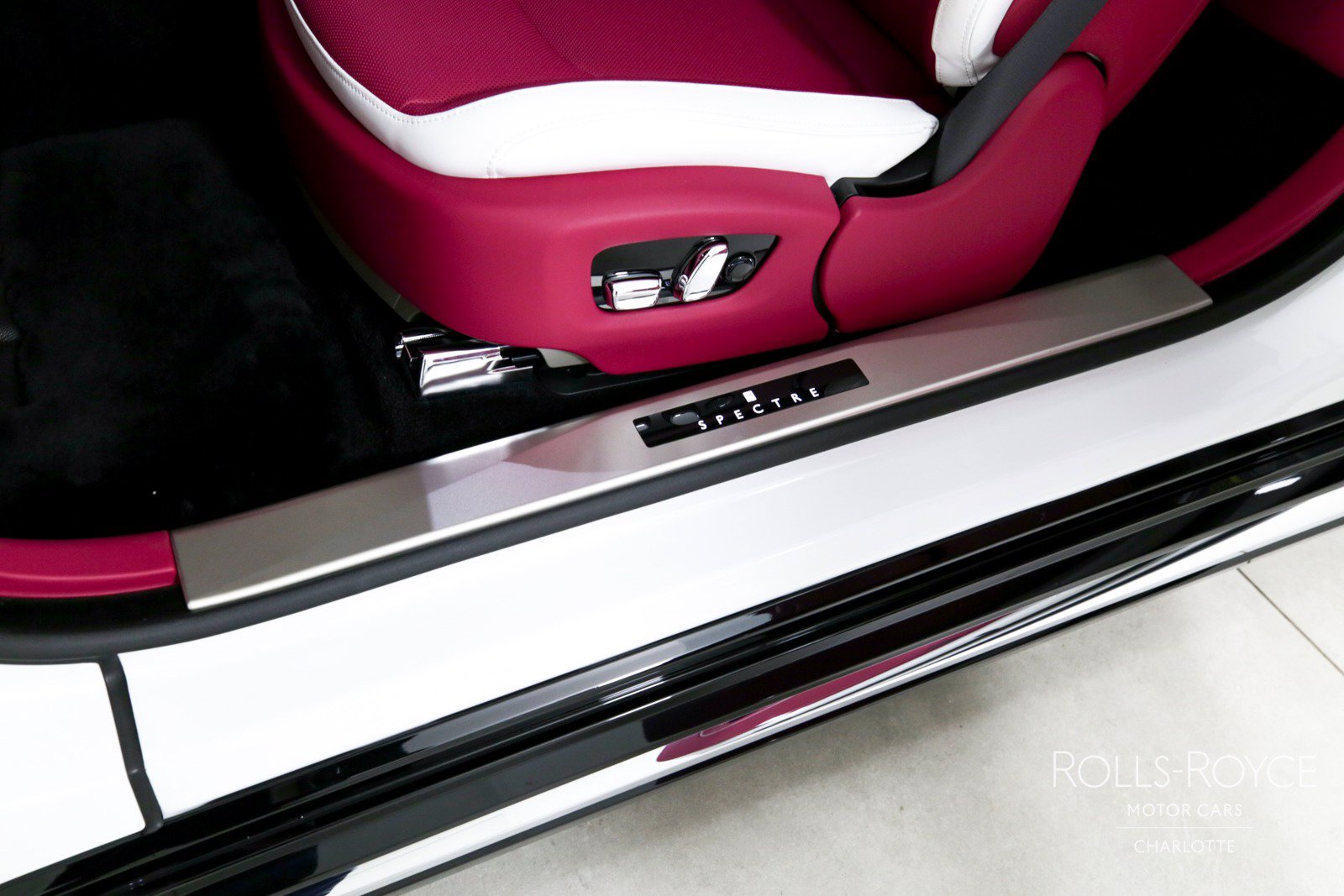 Certified 2024 Rolls-Royce Spectre w/ Spectre Launch Package AWD/4WD image 19