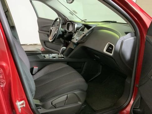 Used 2014 Chevrolet Equinox LT image 25