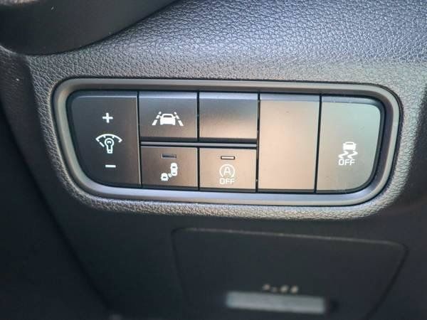 Used 2020 Kia Soul S FWD image 21