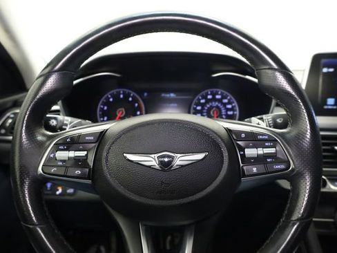 Used 2019 Genesis G70 2.0T Advanced image 17