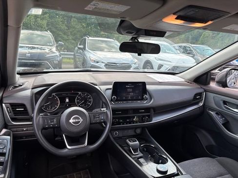 Certified 2023 Nissan Rogue SV AWD/4WD image 11
