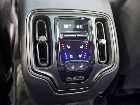 Used 2023 Aston Martin DBX 707 AWD/4WD image 33