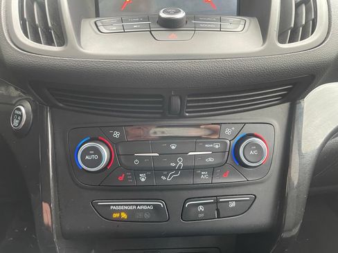 Used 2019 Ford Escape SE AWD/4WD image 23