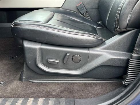 Used 2020 Ford F150 Lariat w/ Equipment Group 502A Luxury image 14