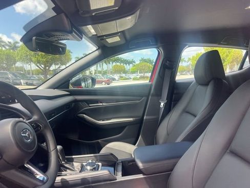 Certified 2025 MAZDA MAZDA3 s Sport image 29