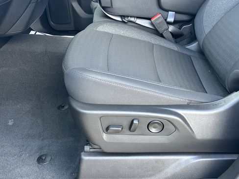 Used 2025 Chevrolet Silverado 1500 Custom w/ Turbomax Blackout Package image 10