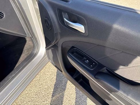 Used 2015 Dodge Charger R/T RWD image 20