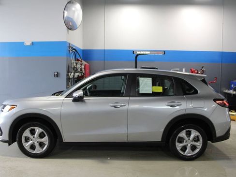 Used 2024 Honda HR-V LX image 15