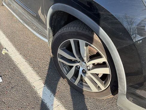 Used 2016 Honda Pilot Elite image 4