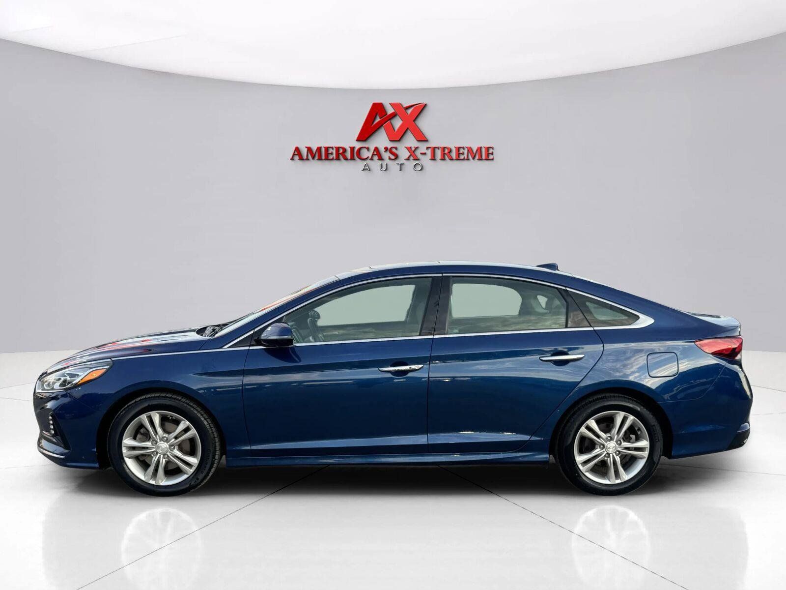 Used 2018 Hyundai Sonata Limited w/ Cargo Package FWD image 2