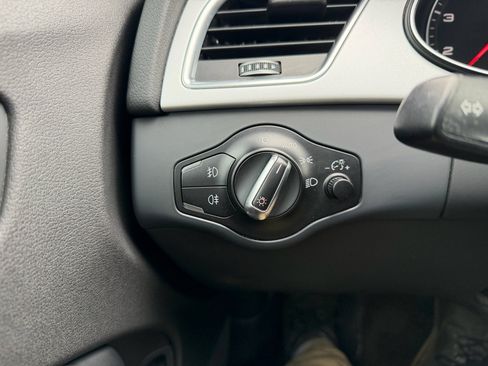 Used 2015 Audi A4 2.0T Premium Plus w/ Technology Package image 30