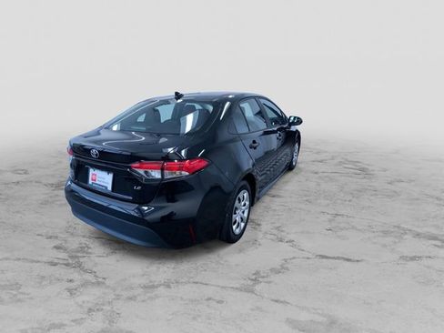 Certified 2024 Toyota Corolla LE image 9