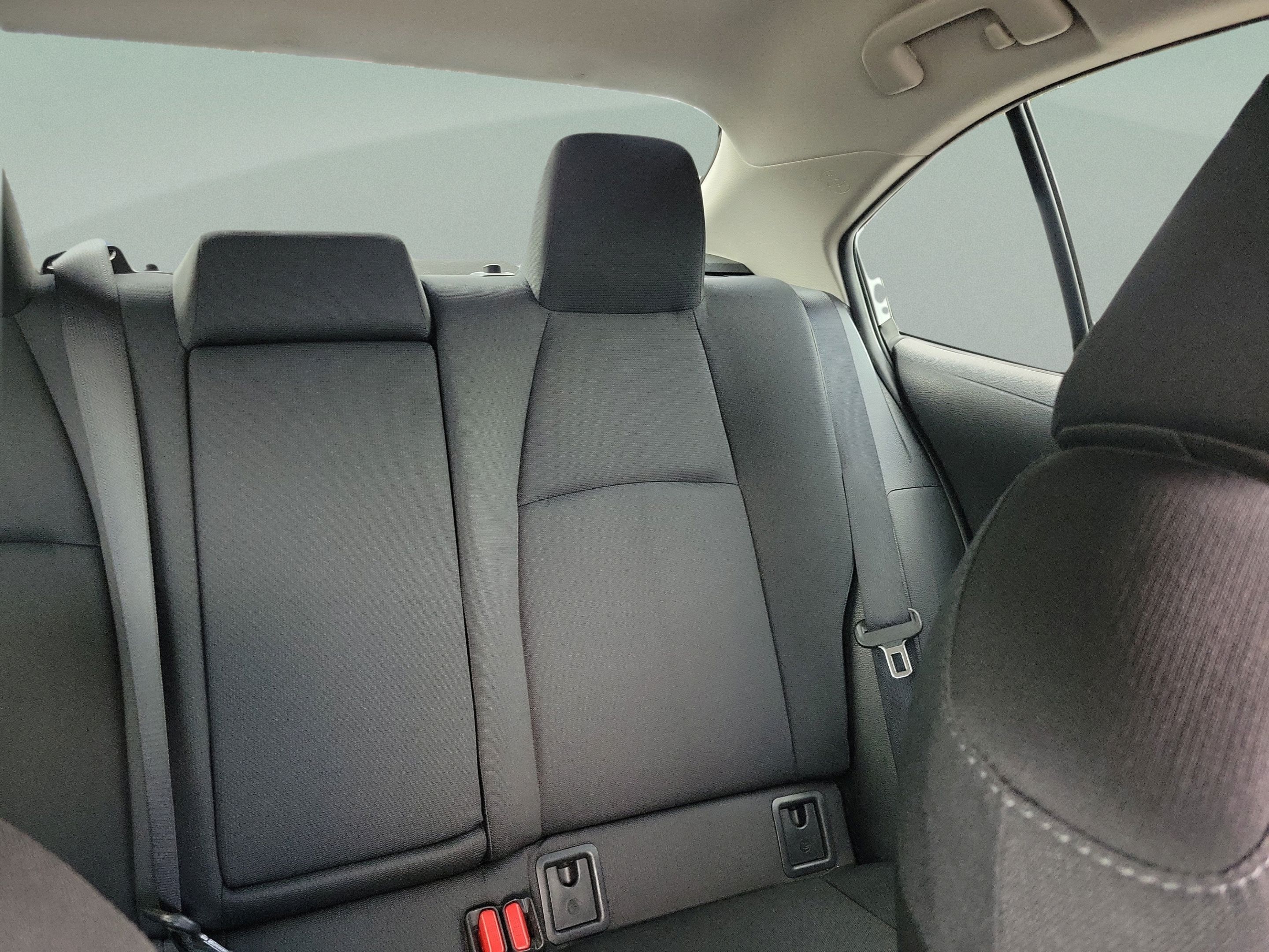 Used 2022 Toyota Corolla LE FWD image 10