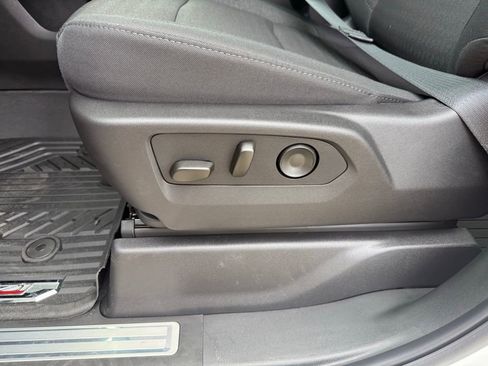 New 2026 Chevrolet Silverado 1500 LT image 20