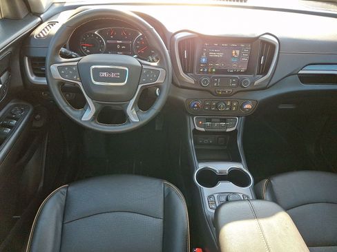 Used 2023 GMC Terrain AT4 image 11