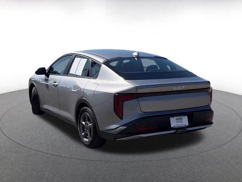 Used 2025 Kia K4 FWD image 9