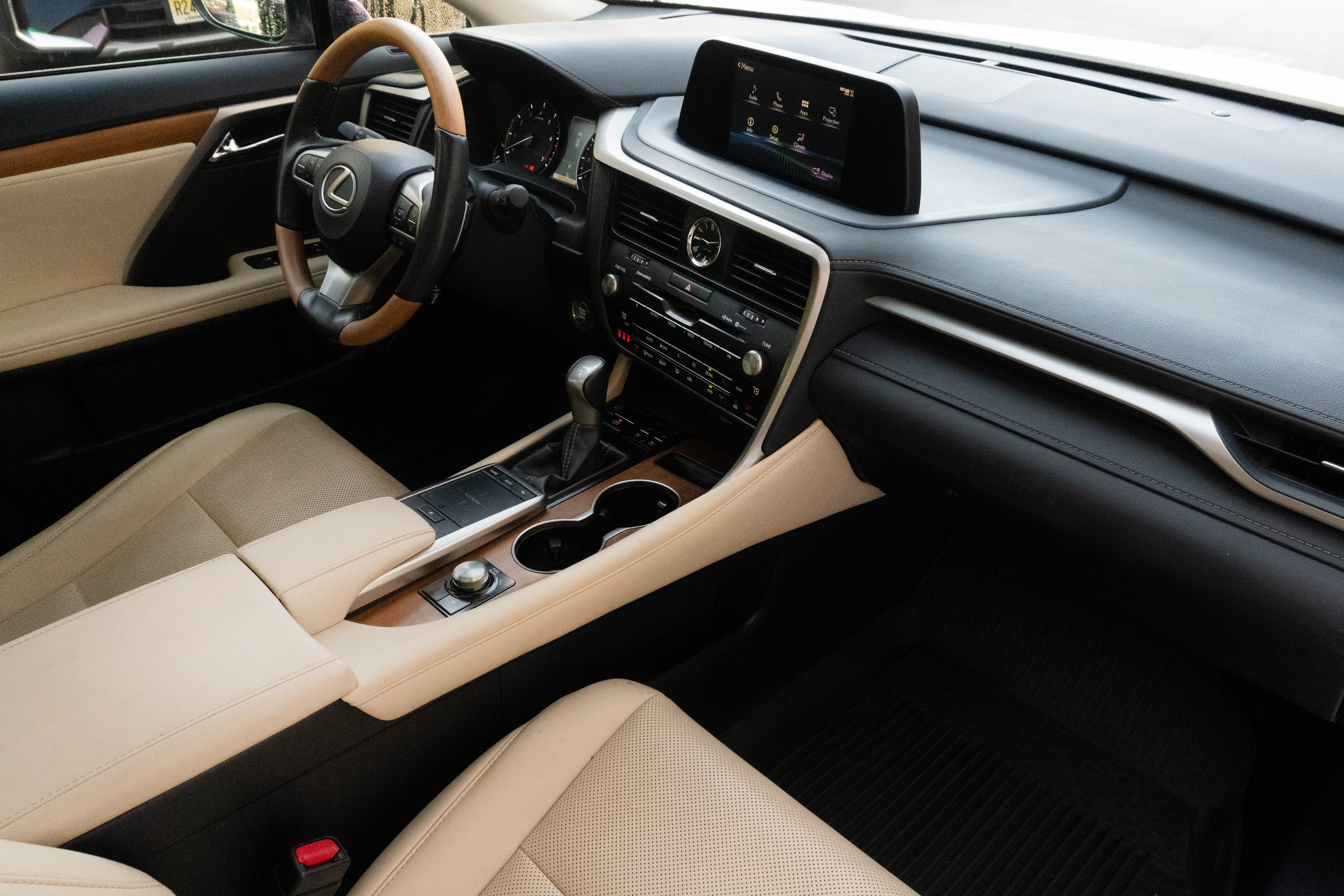 Used 2021 Lexus RX 350 FWD w/ Premium Package image 11