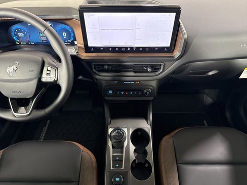 New 2025 Ford Bronco Sport Outer Banks w/ Outer Banks Tech Package+ AWD/4WD image 23