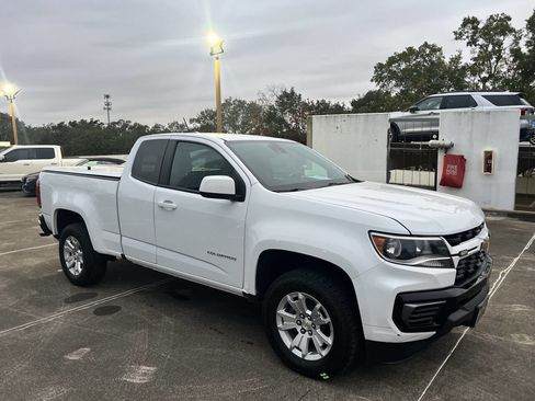 Used 2022 Chevrolet Colorado LT w/ Fleet Safety Package image 2