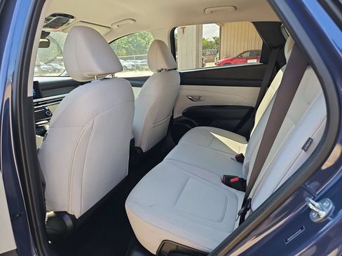 Used 2025 Hyundai Tucson SEL FWD image 28