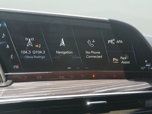 Used 2024 Cadillac Escalade ESV Sport w/ LPO, ONYX Package AWD/4WD image 41