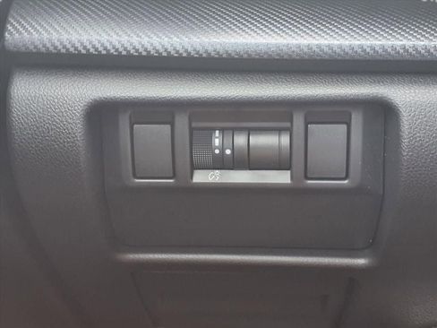 New 2025 Subaru Crosstrek 2.5i Limited w/ Crosstrek Mirror Package image 13