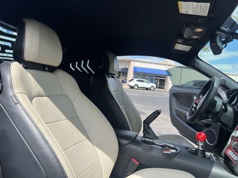 Used 2016 Ford Mustang GT Premium w/ GT Performance Package image 31