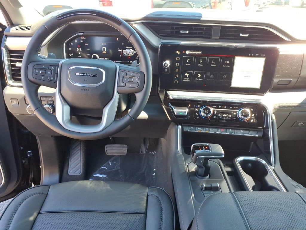 New 2026 GMC Sierra 1500 Denali w/ Technology Package AWD/4WD image 17
