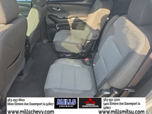 Used 2023 Chevrolet Traverse LT AWD/4WD image 17