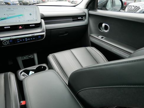 Certified 2023 Hyundai Ioniq 5 Limited AWD/4WD image 11