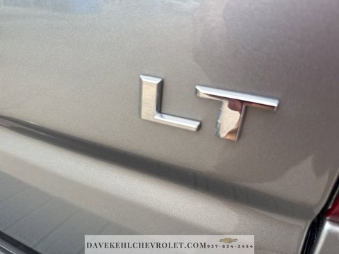 Used 2025 Chevrolet Silverado 1500 LT image 37