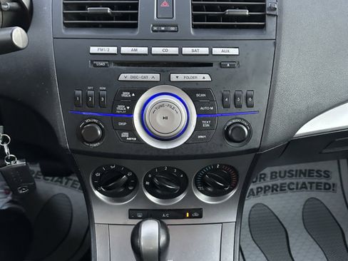 Used 2010 MAZDA MAZDA3 s Sport image 16