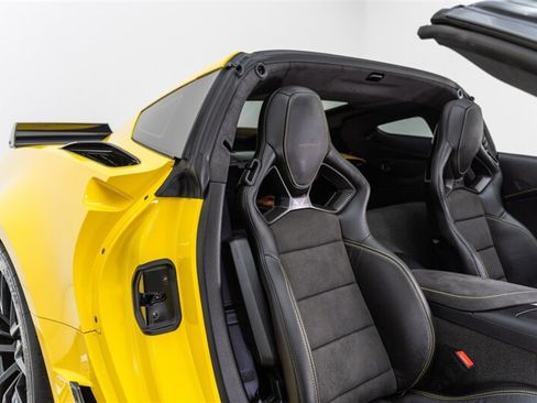 Used 2016 Chevrolet Corvette Z06 w/ C7.r Special Edition RWD image 58