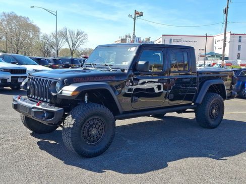 Used 2021 Jeep Gladiator Rubicon w/ LED Lighting Group AWD/4WD image 3